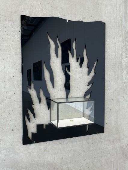 Anna Bujak, Love & Hate, wystawa Beauty and the Beast_ Neon 2025 fot. Hubert Bujak