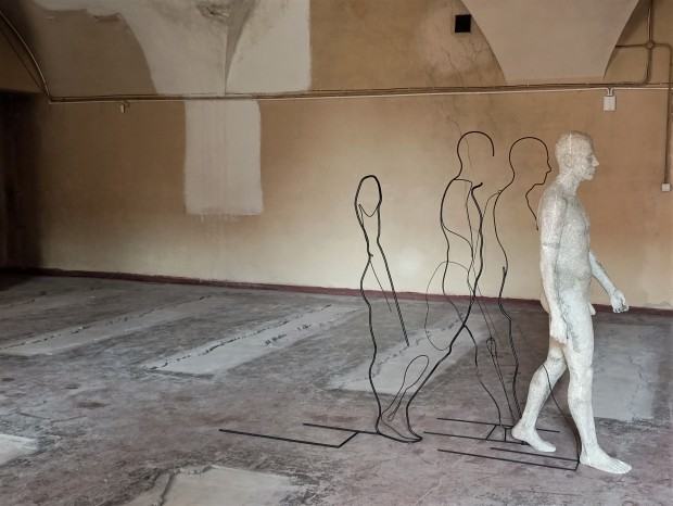 widok wystawy Dyplomy rzeźba