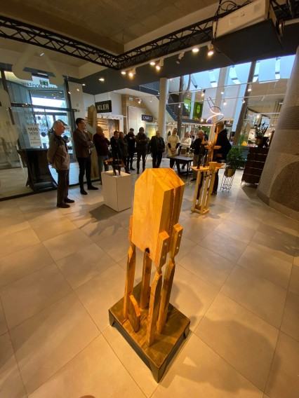 Fragment wystawy Marka Ruszkiewicza, pt. Części wspólne Fragment wystawy Marka Ruszkiewicza, pt. Części wspólne