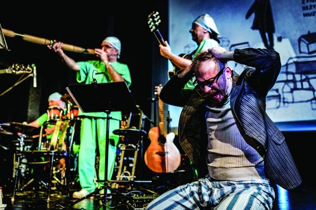 Nim wstanie dzień, spektakl teatralny o Krzysztofie Komedzie, reż. Krzysztof Witkowski Nim wstanie dzień, spektakl teatralny o Krzysztofie Komedzie, reż. Krzysztof Witkowski