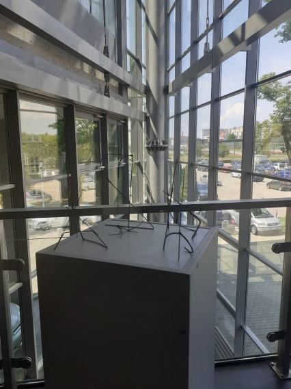 wystawa dyplomantów Wydziału Rzeźby i Mediacji Sztuki  Versus