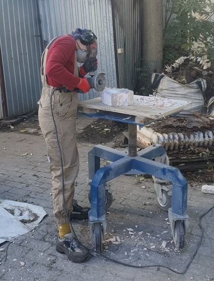 Pracownia Technik Rzeźbiarskich – Kamień