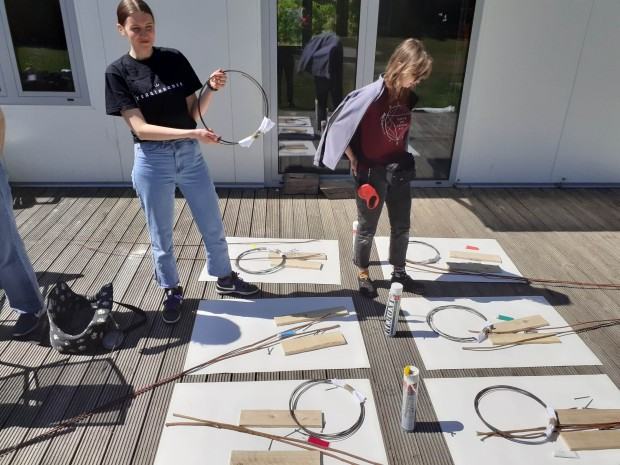 fotorelacja z pleneru rzeźbiarskiego Rzeźba wobec funkcji fotorelacja z pleneru rzeźbiarskiego Rzeźba wobec funkcji