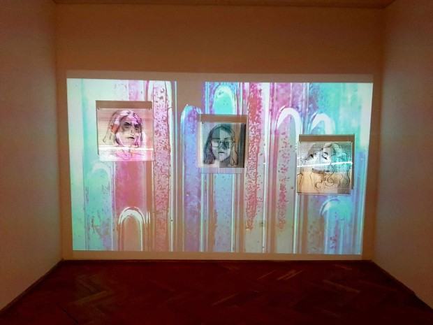 Maska-fotorelacja z obrony dyplomu, mgr Emilii Adamskiej Maska-fotorelacja z obrony dyplomu, mgr Emilii Adamskiej,