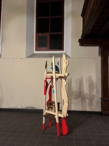 Relacja  fotograficzna z wystawy Marka Ruszkiewicza.