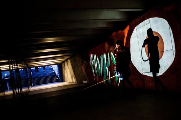 Sebastian Siepietowski, rysunek live do performansu Ulotny wandalizm