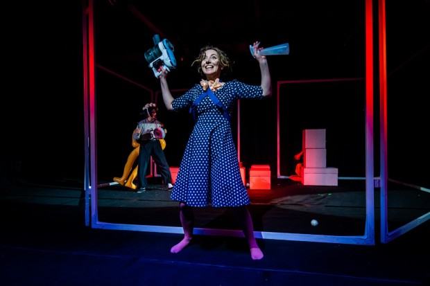 Sebastian Siepietowski, scenografia do spektaklu No fiction