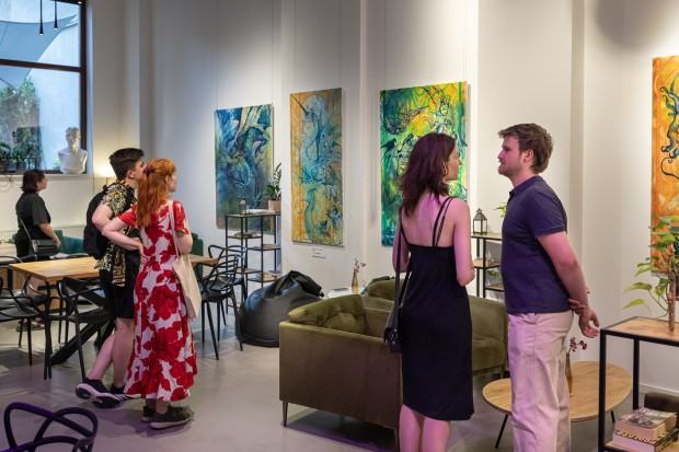 Otwarcie wystawy dyplomowej Karoliny Matuszewskiej, pt. Dracopolis, zdj. Michał Pietrzak