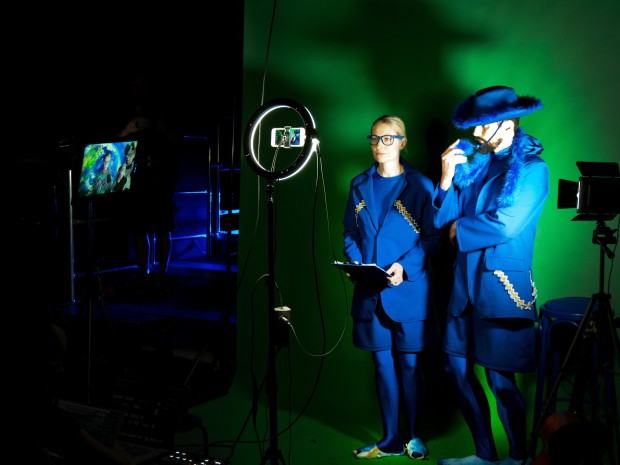 Dżesika Zemsta, projekt i realizacja scenografii do spektaklu „American Dream” Dżesika Zemsta, projekt i realizacja scenografii do spektaklu „American Dream”