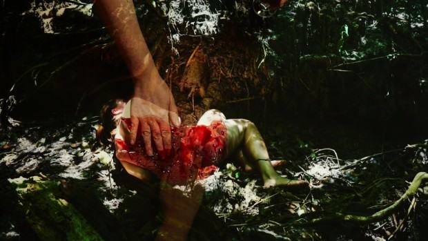 Maria Bitka, Czerwona sukienka, kadr z filmu