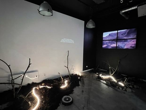 Pracownia Eksperymentów Transmedialnych Pracownia Eksperymentów Transmedialnych