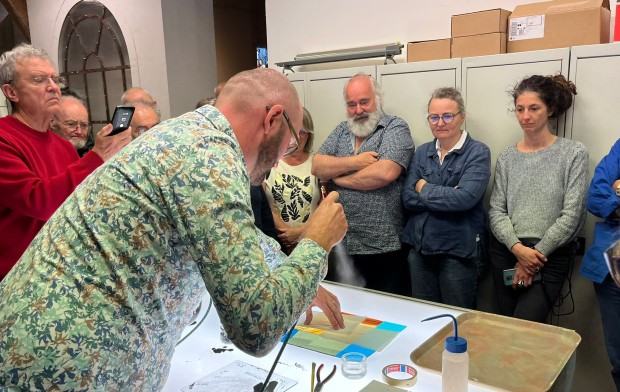 Chartres, pokaz malowania areografem