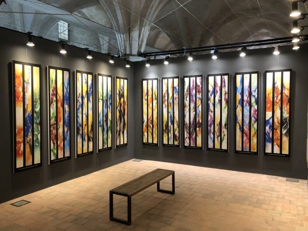 Chartres, witraże Kim en Joong’a