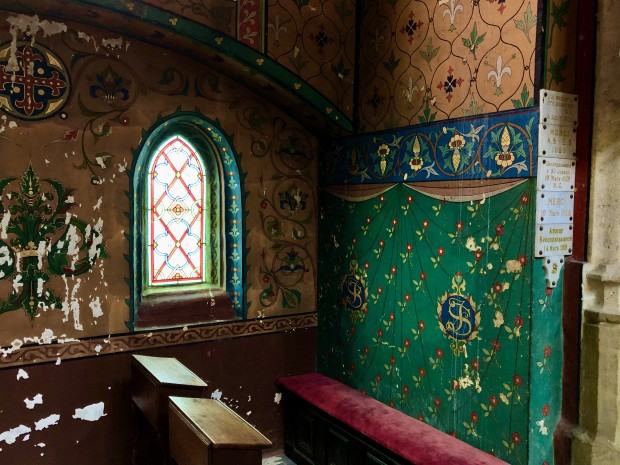 Chartres, polichromie kościoła św. Piotra