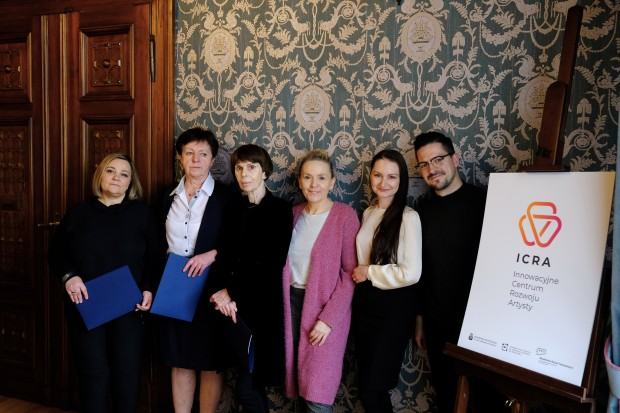 Podpisanie porozumienia pomiędzy ASP, AMKL i AST związanego z projektem ICRA, czyli Innowacyjne Centrum Rozwoju Artysty.