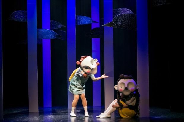 Dziewczynka w parku, scenografia, kostiumy, lalki i maski: Klaudia Laszczyk