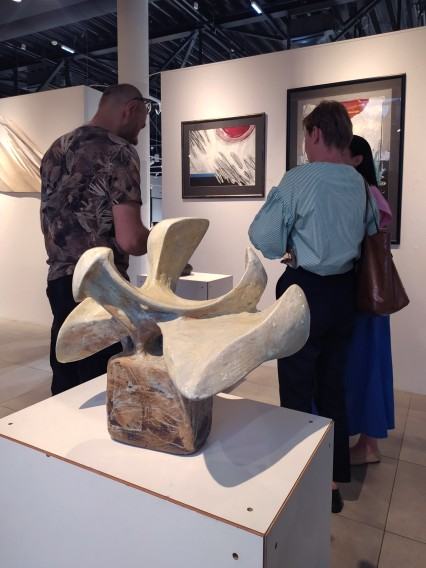 Rzeźby i rysunki Grzegorza Niemyjskiego