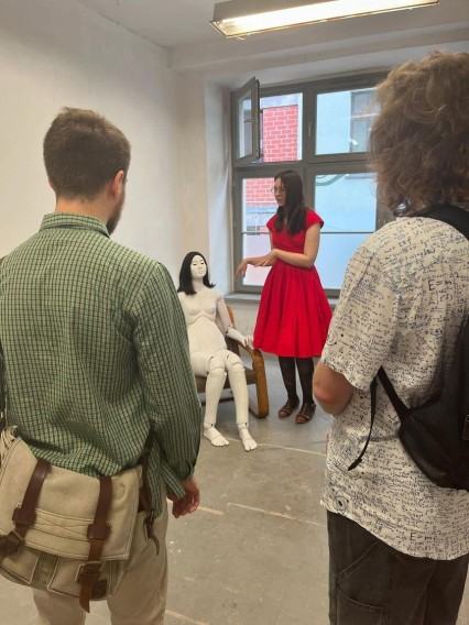 Otwarcie wystawy dyplomowej Aleksandry Błach Otwarcie wystawy dyplomowej Aleksandry Błach