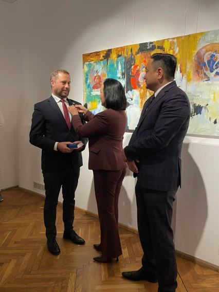 img_3133.jpeg Niebieski wiatr_wernisaż