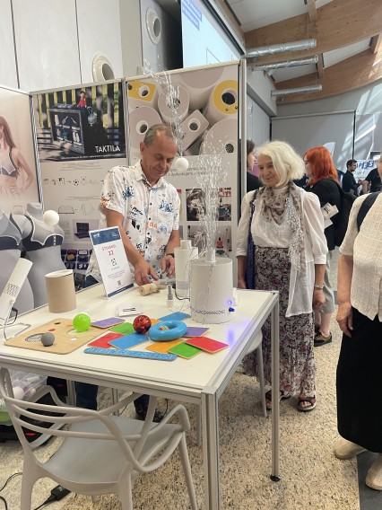 Wydział AWWiS na II Targach „Innowacje w dostępności” w WPT Wydział AWWiS na II Targach „Innowacje w dostępności” w WPT