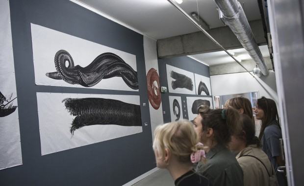 Infinity – wystawa grafik Pawła Bińczyckiego w Galerii Concrete Infinity – wystawa grafik Pawła Bińczyckiego w Galerii Concrete