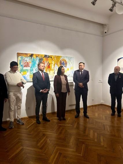 img_6942.jpg Niebieski wiatr_wernisaż