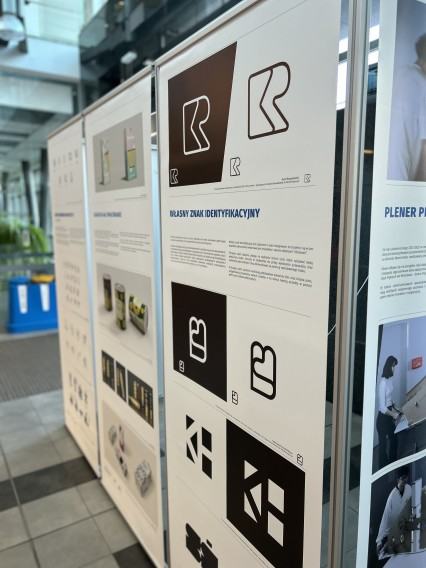 Wystawa studentów Pracowni Podstaw Projektowania Wystawa studentów Pracowni Podstaw Projektowania
