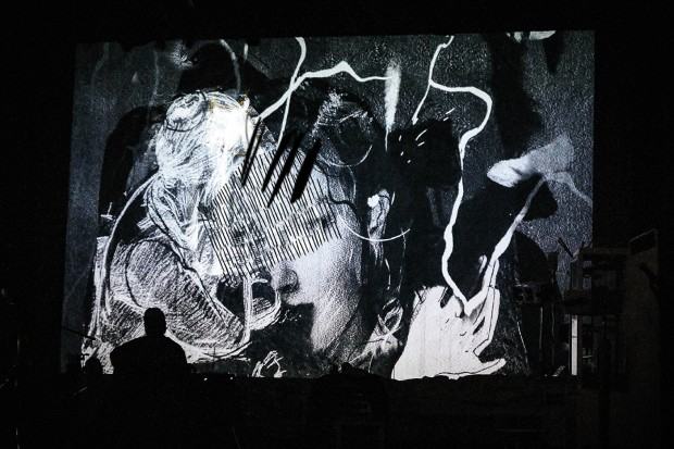 Nim wstanie dzień, spektakl teatralny o Krzysztofie Komedzie, reż. Krzysztof Witkowski Nim wstanie dzień, spektakl teatralny o Krzysztofie Komedzie, reż. Krzysztof Witkowski