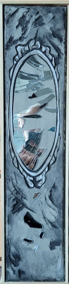 Karolina Matuszewska, Lustro Bazyliszka, 53x11 cm, sgraffito, 2024