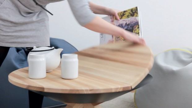 M.Kasprzyca, S. Hanczar, stolik_Y, zdj. DO_M M.Kasprzyca, S. Hanczar, stolik_Y, zdj. DO_M