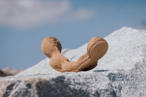 Maciej Kasperski, „SHC05”, 2005, masa szamotowa, fot. Łukasz Rachwalak