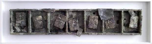 Marek Kulig, Sarcophagum – Pamiątki, 55x181 cm, assemblage, akryl, 2017 Marek Kulig, Sarcophagum – Pamiątki, 55x181 cm, assemblage, akryl, 2017