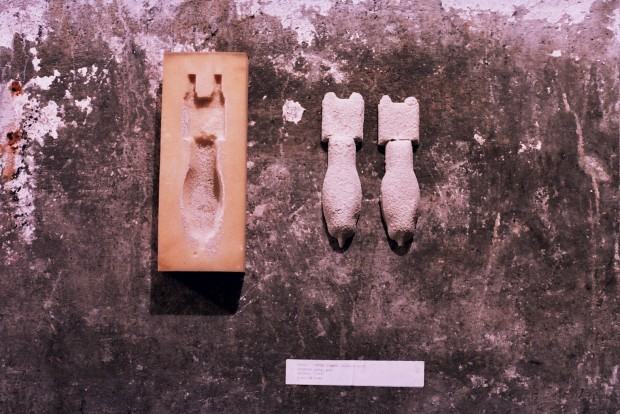 Andrzej Krzysztof Wałaszek, Matka z gąbki, dzieci z gipsu Andrzej Krzysztof Wałaszek, Matka z gąbki, dzieci z gipsu