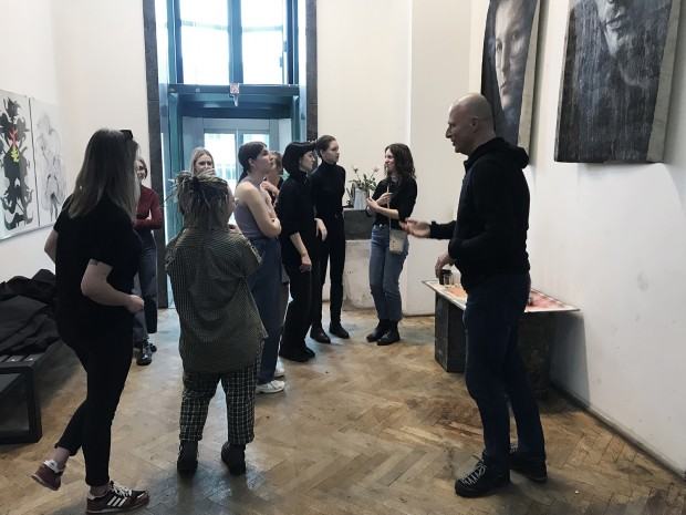 Wystawa rysunku Moniki Gil i Natalii Psiuk Wystawa rysunku Moniki Gil i Natalii Psiuk