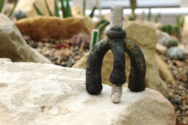 Stadium. Wystawa rzeźby w Ogrodzie Botanicznym, zdj. Zofia Grzybowska