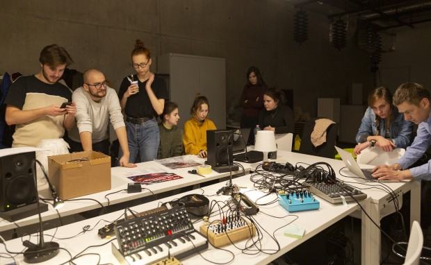 Pracownia Narracji i Interakcji-realizacjie WGiSZM