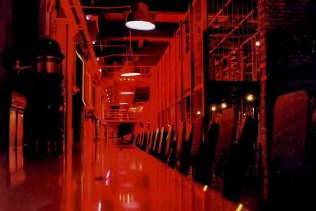 Tomasz Chołuj, wnętrza klubu muzycznego Kazamaty w Gdańsku Tomasz Chołuj, wnętrza klubu muzycznego Kazamaty w Gdańsku