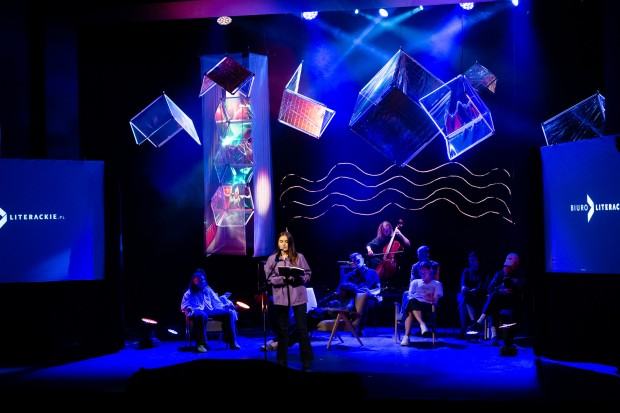 28 Transport Literacki z oprawą scenograficzną Damiana Banasza, zdj. Filip Bartkiewicz