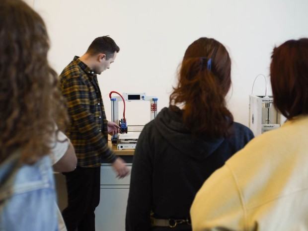 Koło Naukowe Druku 3D – Trzeci Wymiar Koło Naukowe Druku 3D – Trzeci Wymiar