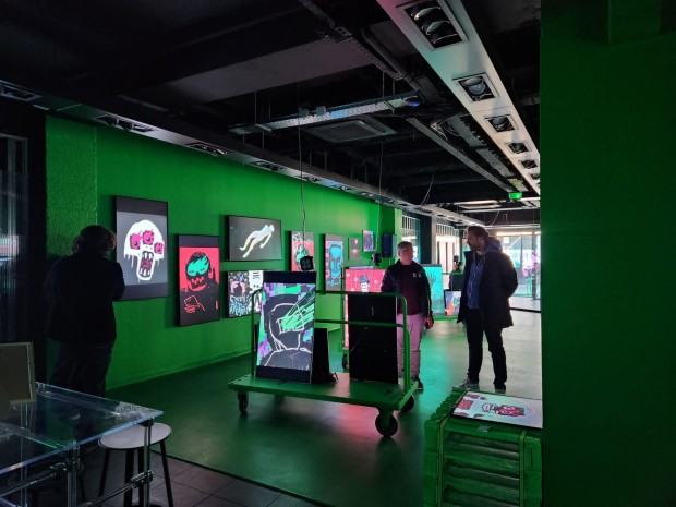 Fragment wystaw Tomasza Wiktora, Hommage a X-Copy