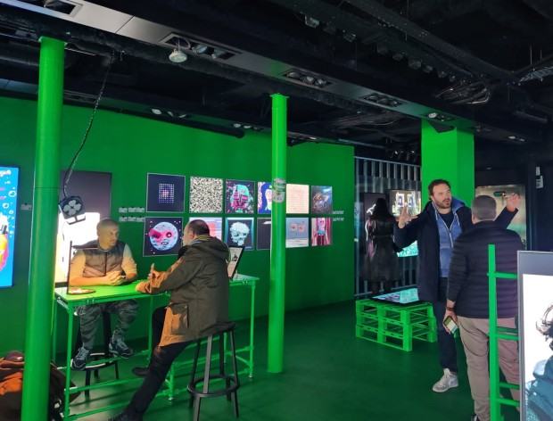 Fragment wystaw Tomasza Wiktora, Hommage a X-Copy