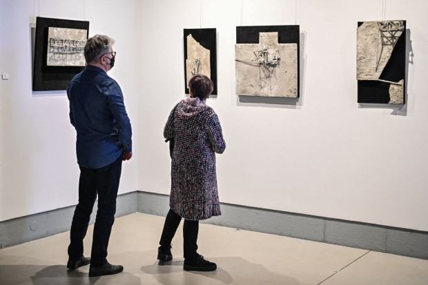 CUT IT OUT w częstochowskiej Konduktorowni