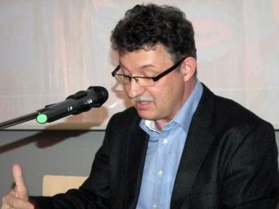prof. Piotr Kielan