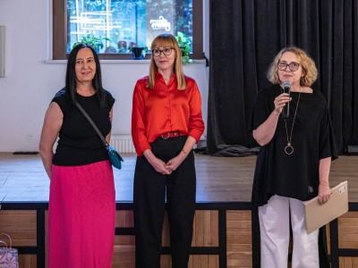 Beata Oberc i Małgorzata Jojnowicz / Poza instytucją