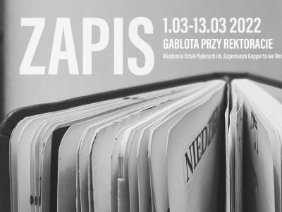 Banner gablota przy rektoracie-wystawa Zapis