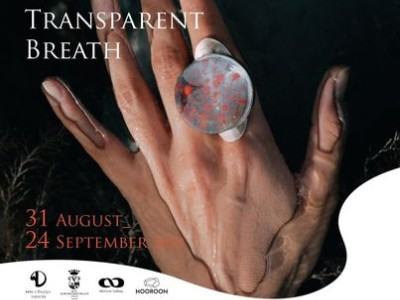 Grafika promująca wystawę The Transparent Breath 2023