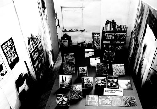 Witold Liszkowski,  Pytania - instalacja, GSN Wrocław, 1979