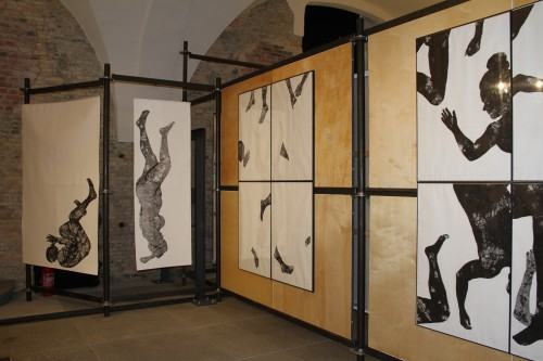 Dyplom "Razem się rozpadamy" Maja Dokudowicz, ASP Wrocław