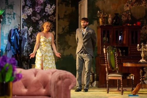 ŻABUSIA_scen. i kost. Mirek Kaczmarek