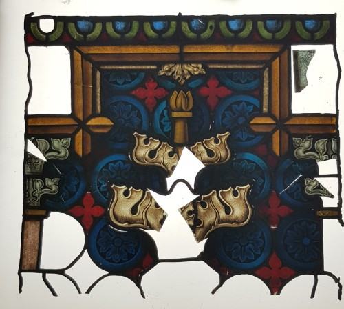 Agata Środa, ASP Wrocław, Konserwacja i restauracja kwatery witraża o numerze a11 projektu Adalberta Rednera z kościoła św. Mikołaja w Gdańsku, ze zbiorów Muzeum Architektury we Wrocławiu, o numerze inwentarzowym MAt IIIa- nr depozytu 503. Stan przed kons